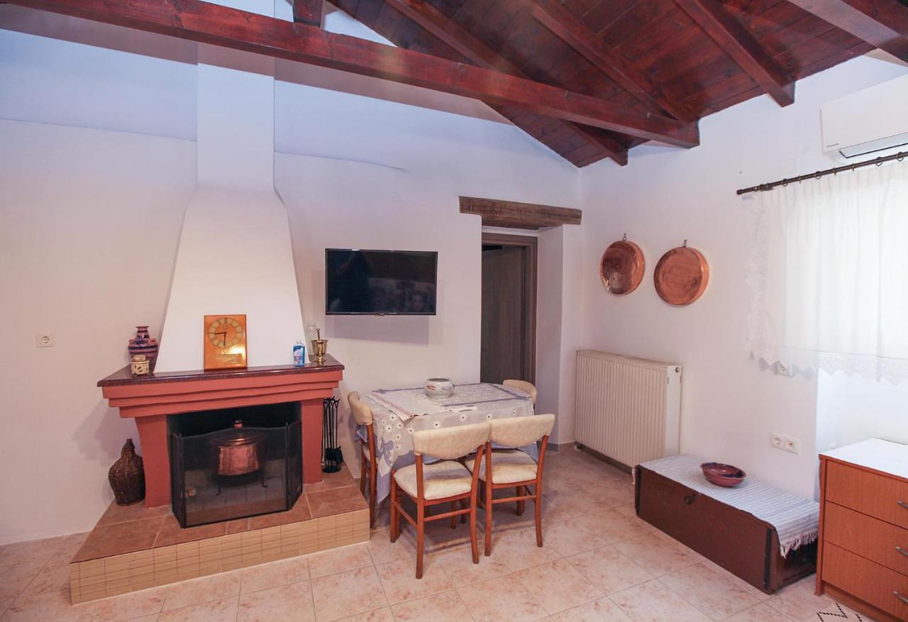 Traditional Guesthouse Asimakis Anifion Exterior foto